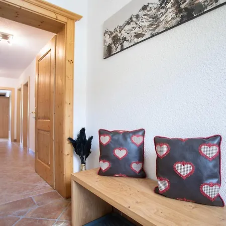 Ibex Apartment *